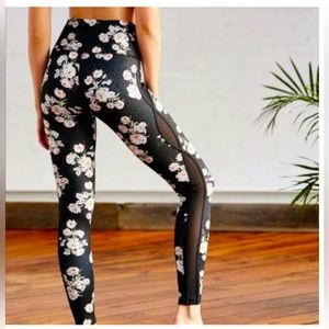 Free People Free Movement Liza Floral Leggings Small